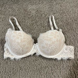 Victoria’s Secret Dream Angels Lined Demi Bra